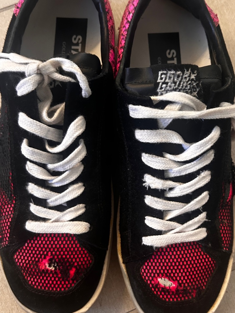 Golden Goose Black and Pink Sneakers with White Laces - Picture 4 of 6